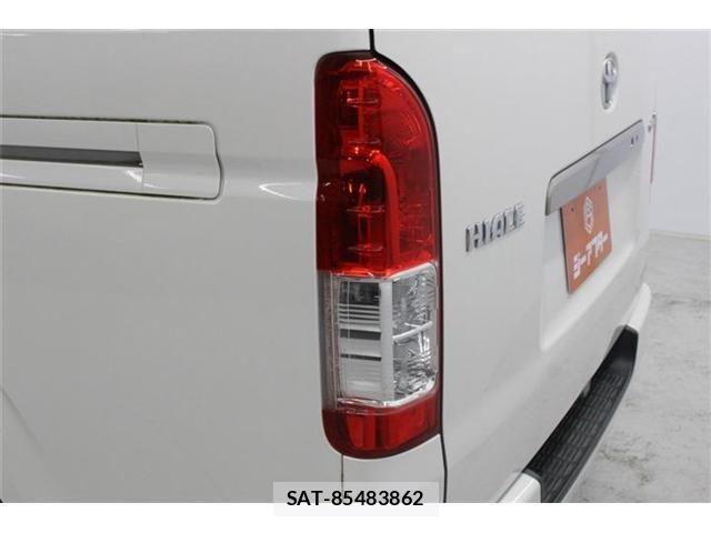 Toyota HIACE VAN 2016-09 4758827-15