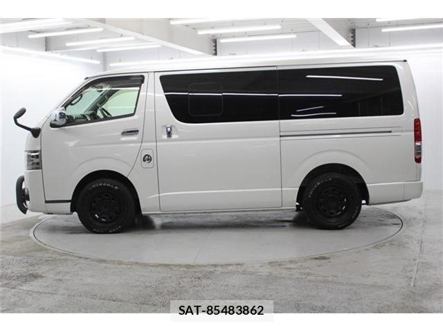 Toyota HIACE VAN 2016-09 4758827-7