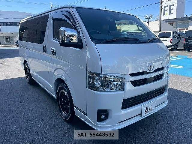 Toyota HIACE VAN 2023-01 4758815-15