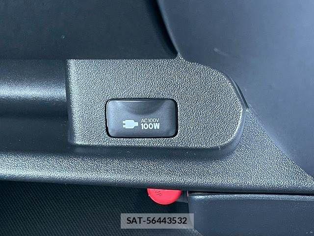 Toyota HIACE VAN 2023-01 4758815-4