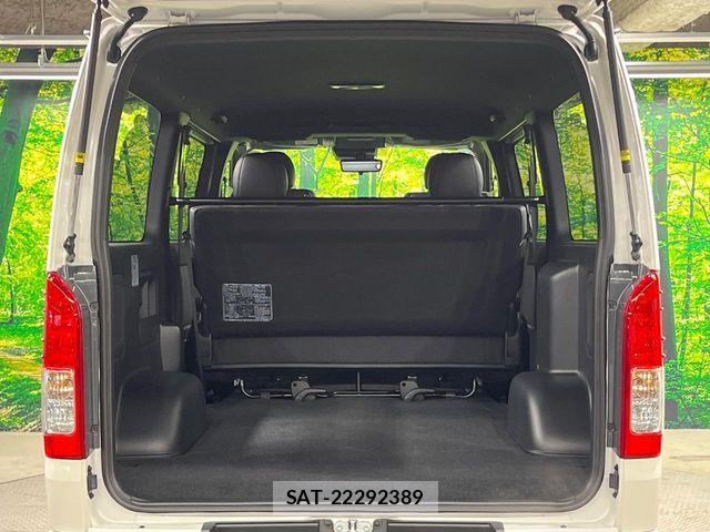 Toyota HIACE VAN 2026-02 4991308-9
