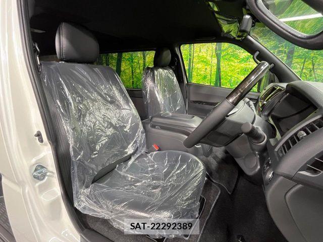 Toyota HIACE VAN 2026-02 4991308-7