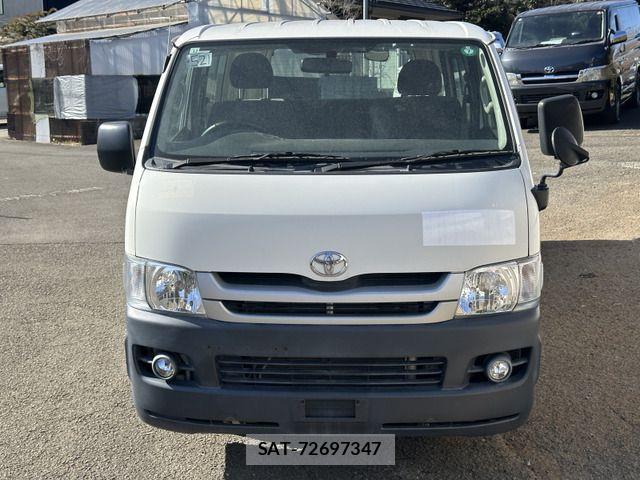 Toyota HIACE VAN 2009-12 4991549-1