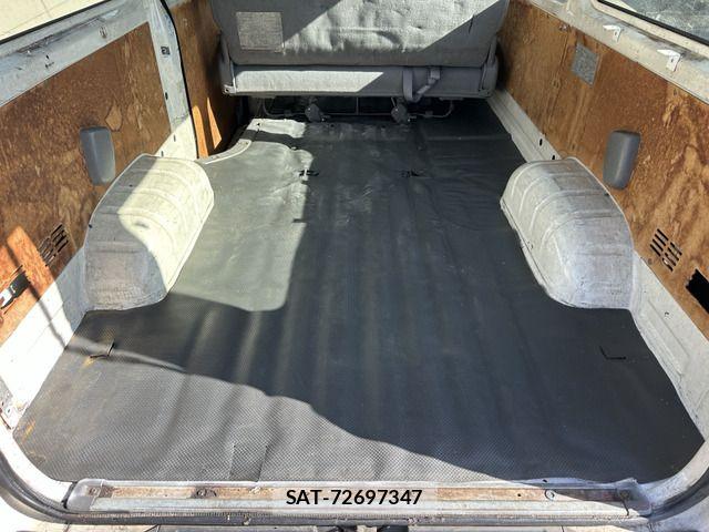 Toyota HIACE VAN 2009-12 4991549-8