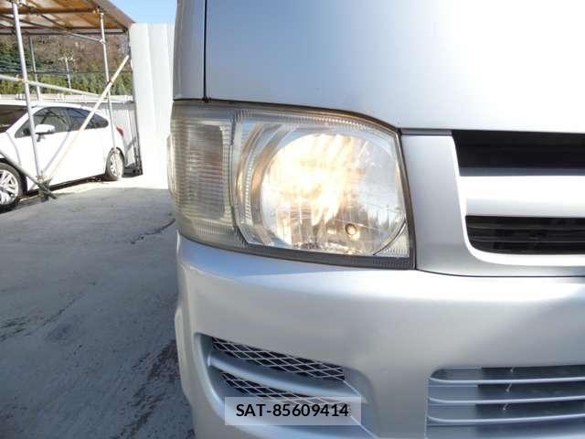 Toyota HIACE VAN 2005-05 4991535-17