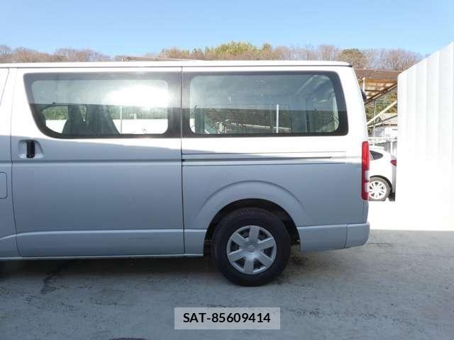 Toyota HIACE VAN 2005-05 4991535-29