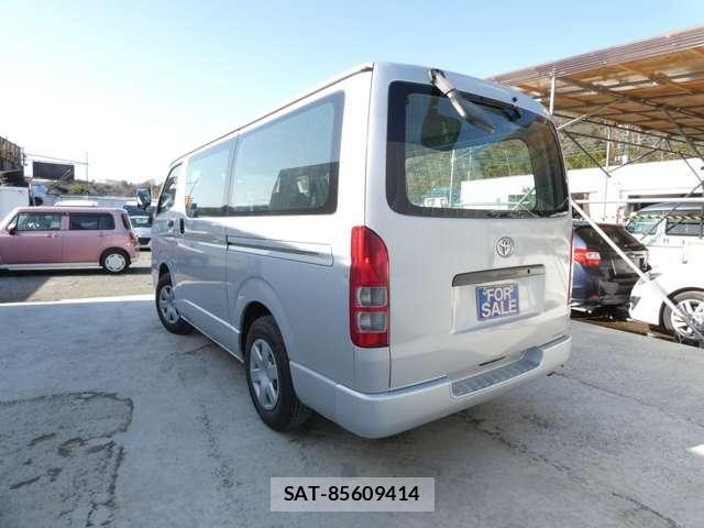 Toyota HIACE VAN 2005-05 4991535-5
