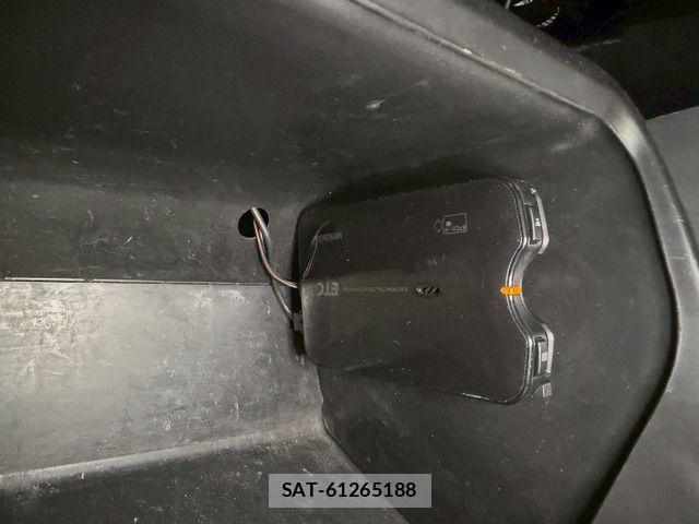 Toyota HIACE VAN 2014-04 5881275-9