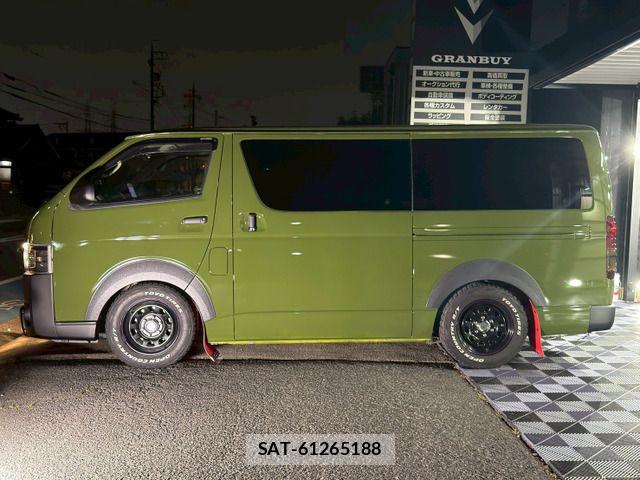 Toyota HIACE VAN 2014-04 5881275-11