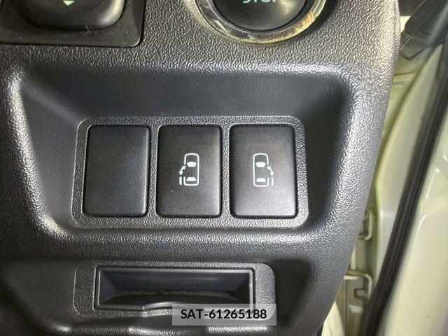Toyota HIACE VAN 2014-04 5881275-2