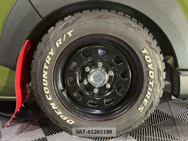 Toyota HIACE VAN 2014-04 5881275-7