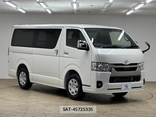 Toyota HIACE VAN 2025-12 5881162-13