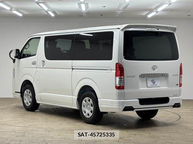 Toyota HIACE VAN 2025-12 5881162-16
