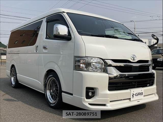 Toyota HIACE VAN 2022-12 5881185-10