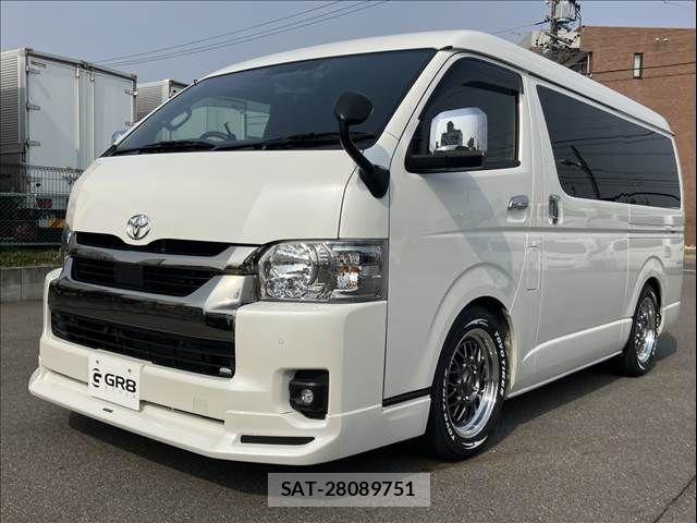 Toyota HIACE VAN 2022-12 5881185-11