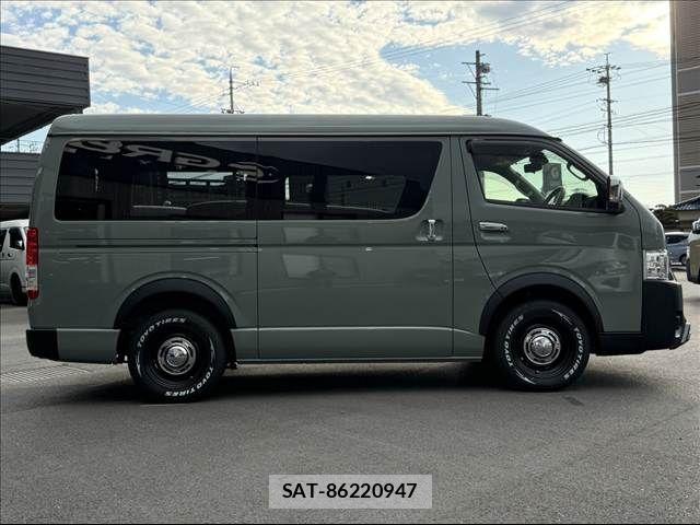 Toyota HIACE VAN 2026-02 5881156-12