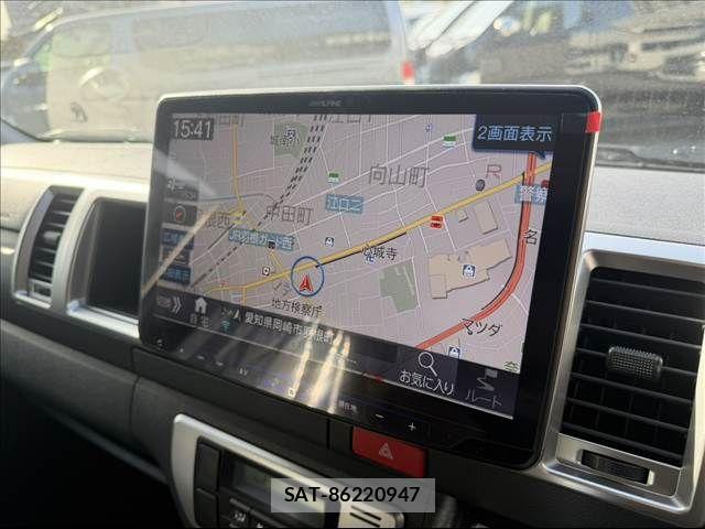 Toyota HIACE VAN 2026-02 5881156-6