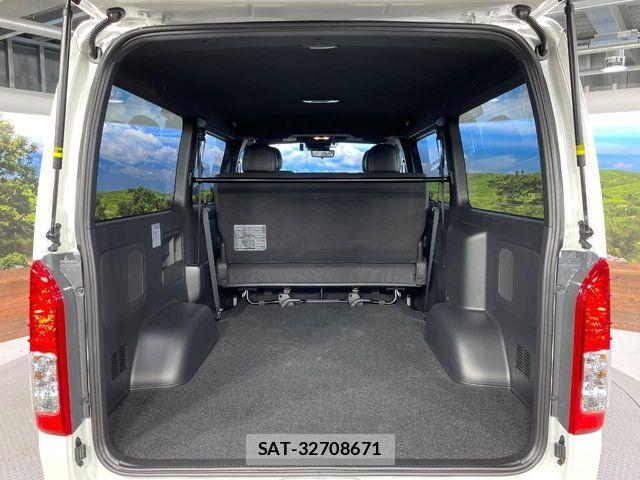Toyota HIACE VAN 2026-02 5881188-10