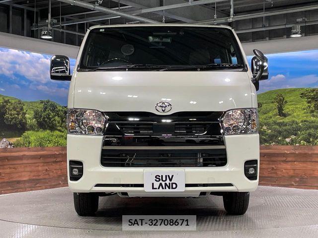 Toyota HIACE VAN 2026-02 5881188-13