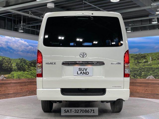 Toyota HIACE VAN 2026-02 5881188-14