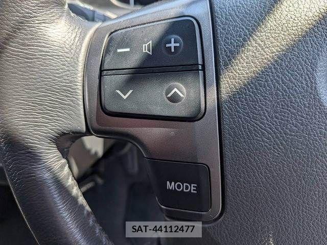 Toyota HIACE VAN 2020-05 5881230-11