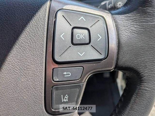 Toyota HIACE VAN 2020-05 5881230-7
