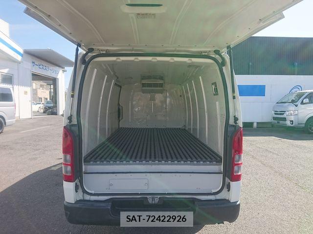 Toyota HIACE VAN 2020-11 5881260-15