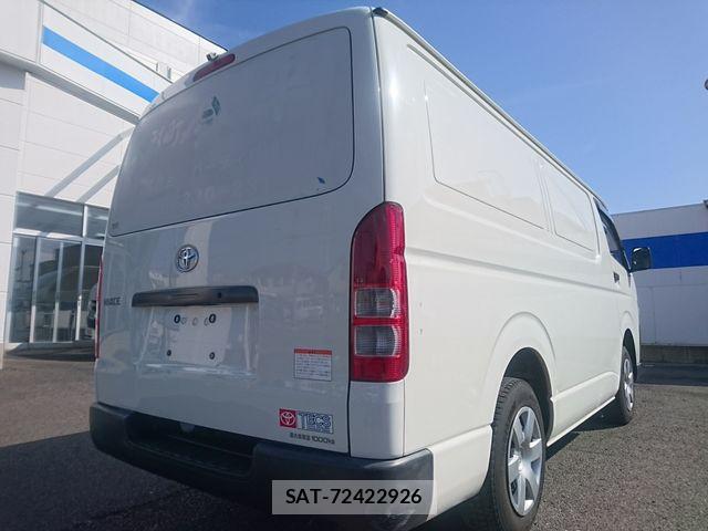 Toyota HIACE VAN 2020-11 5881260-3