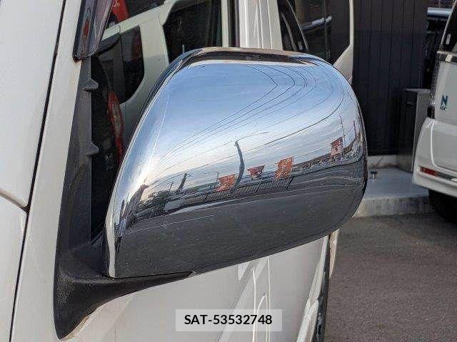 Toyota HIACE VAN 2018-09 5881266-26
