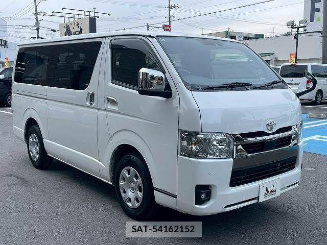 Toyota HIACE VAN 2023-11 5881197-15