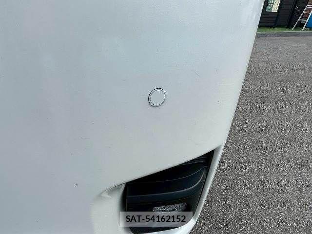 Toyota HIACE VAN 2023-11 5881197-4