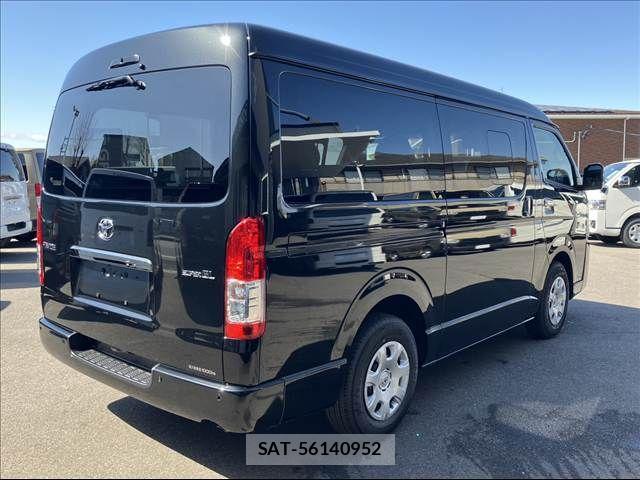 Toyota HIACE VAN 2026-01 5881177-14