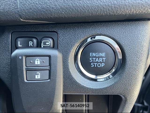 Toyota HIACE VAN 2026-01 5881177-5