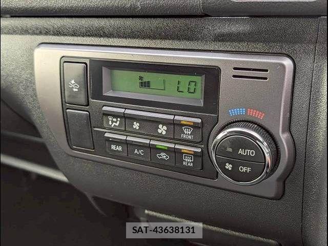 Toyota HIACE VAN 2021-05 5881240-9