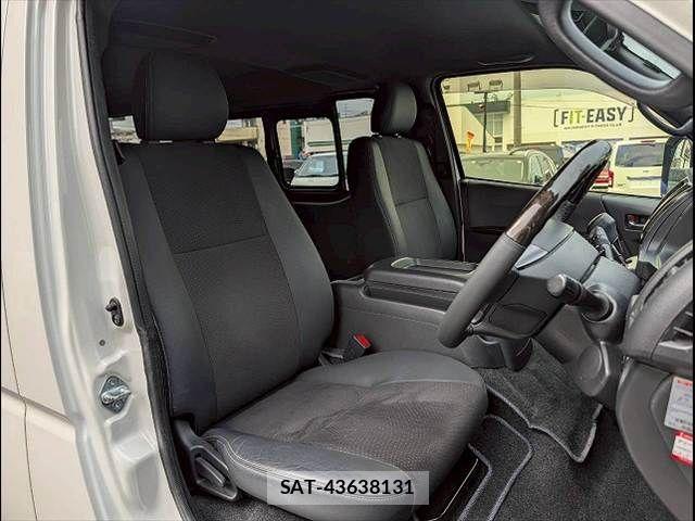 Toyota HIACE VAN 2021-05 5881240-10