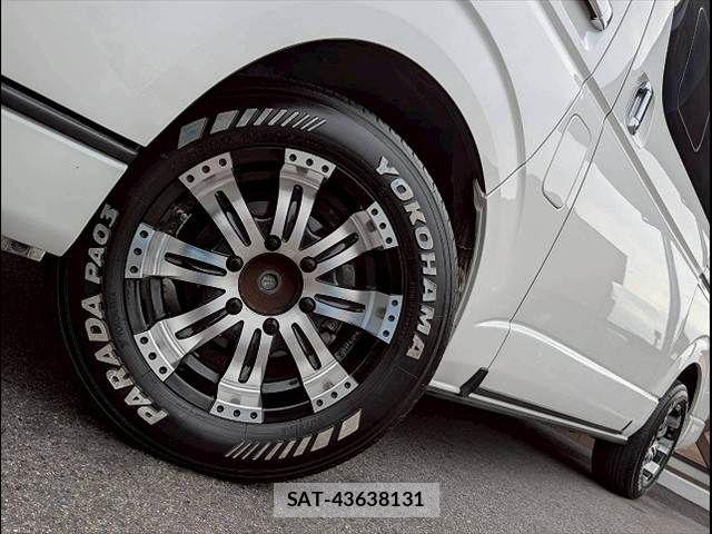 Toyota HIACE VAN 2021-05 5881240-18
