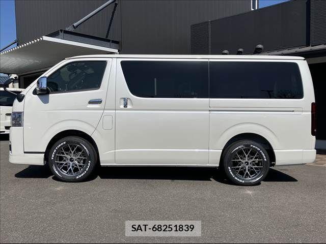 Toyota HIACE VAN 2026-02 5881179-13