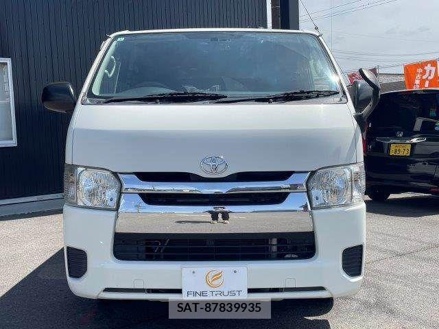 Toyota HIACE VAN 2014-03 6072907-12