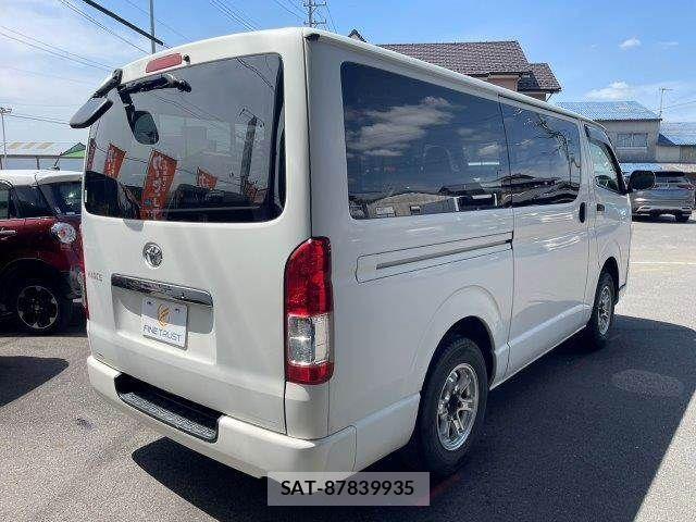 Toyota HIACE VAN 2014-03 6072907-15