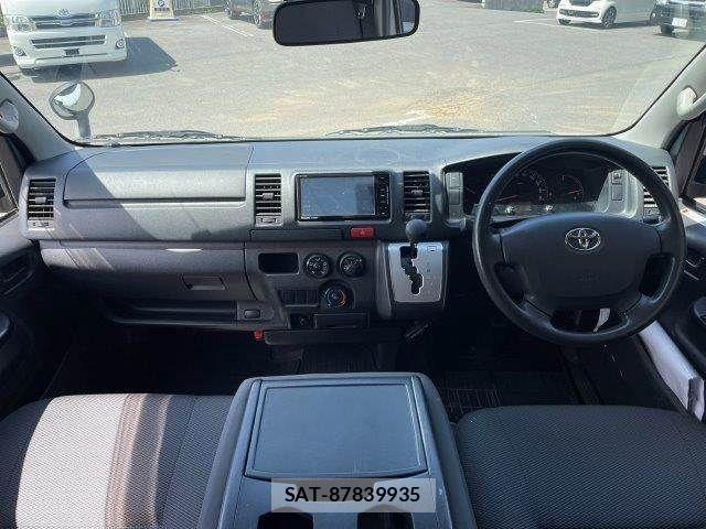 Toyota HIACE VAN 2014-03 6072907-2