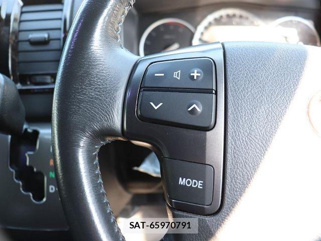 Toyota HIACE VAN 2019-01 6021420-18
