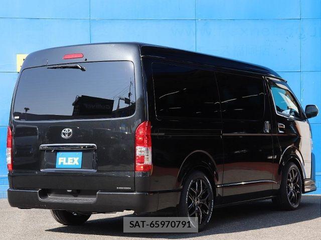 Toyota HIACE VAN 2019-01 6021420-6
