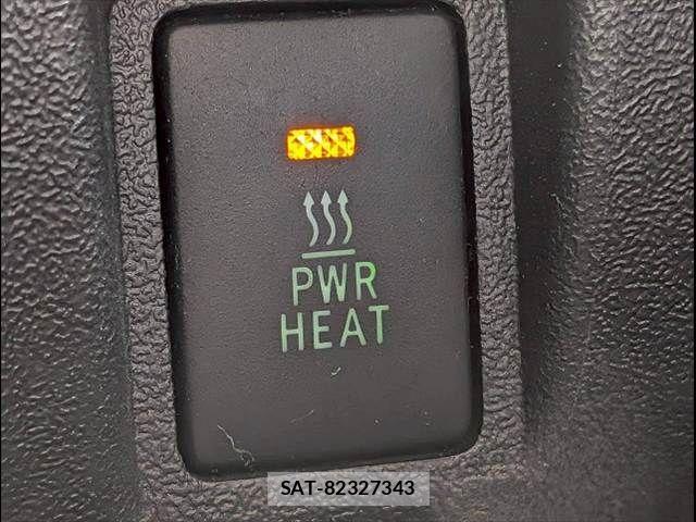 Toyota HIACE VAN 2023-01 6021465-7