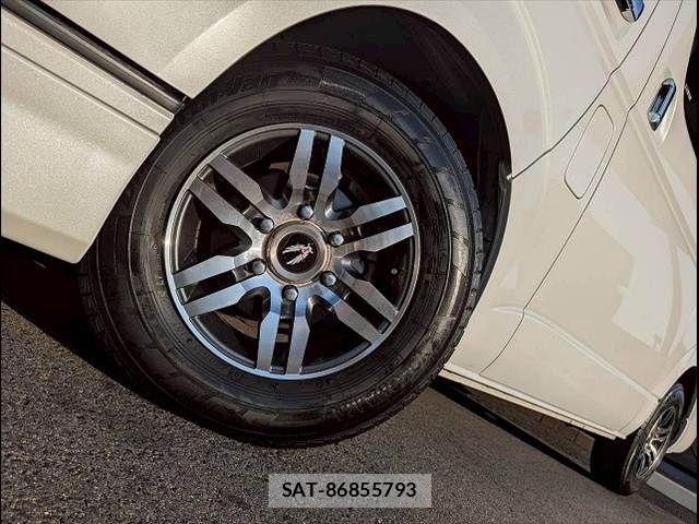 Toyota HIACE VAN 2020-08 6021469-19