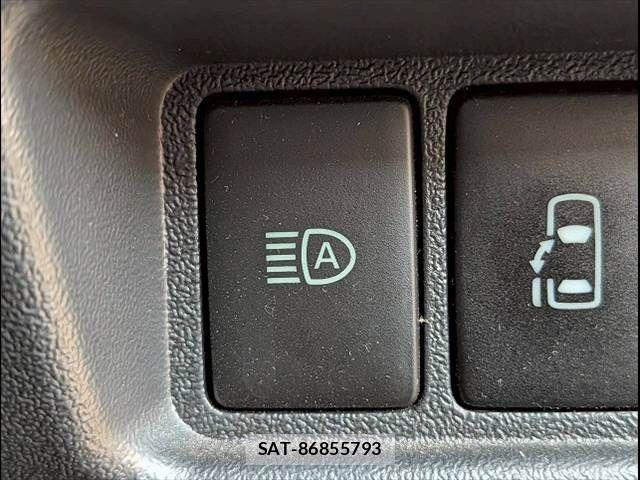 Toyota HIACE VAN 2020-08 6021469-5