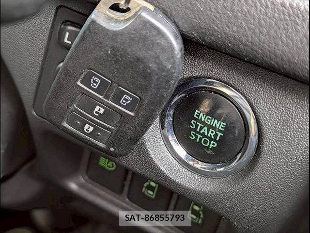 Toyota HIACE VAN 2020-08 6021469-7
