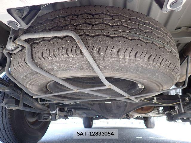 Toyota HIACE VAN 2020-12 6021468-19