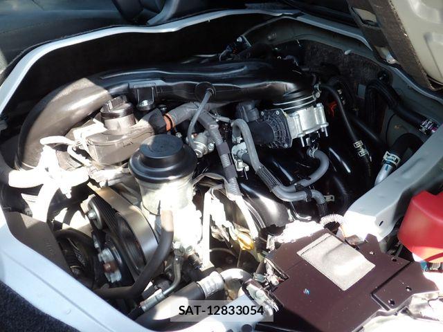 Toyota HIACE VAN 2020-12 6021468-22