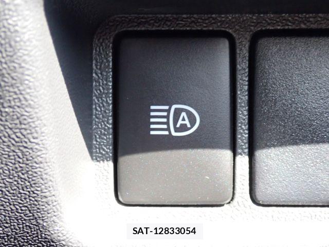 Toyota HIACE VAN 2020-12 6021468-8