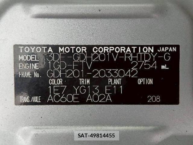 Toyota HIACE VAN 2023-02 6021450-16